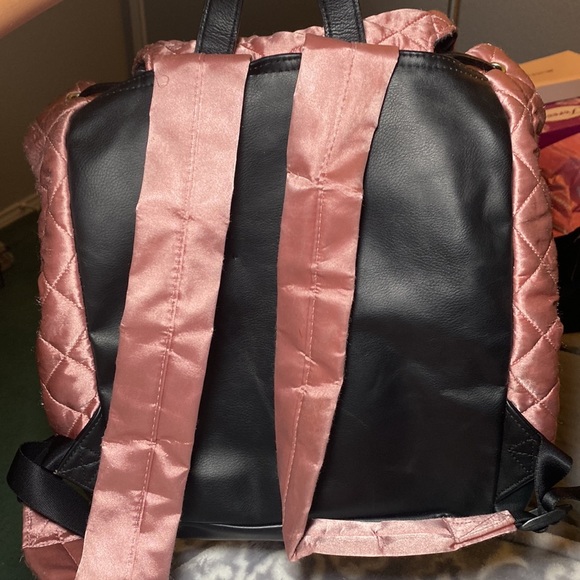 Steve Madden backpack - Picture 2 of 3